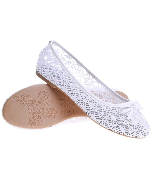 Białe balerinki z koronki /E5-2 16104 T182/