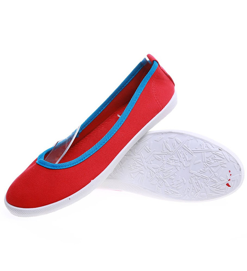 Materiałowe czerwone balerinki jak tenisówki /E7-1 14400 T038/