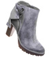 Szare botki damskie na obcasie /i5-2+H2 18307 T234/