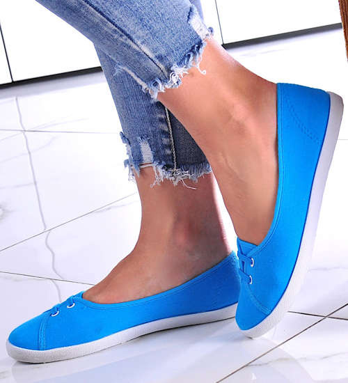 Wsuwane niebieskie tenisówki /F1-1 11908 T192/