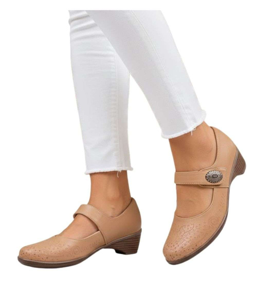 Camelowe czółenka na niskim obcasie /G9-2 14085 T144/