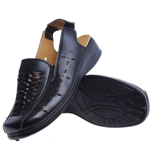 Ażurowe czarne sandały z paskiem /A4-2 14408 T016/