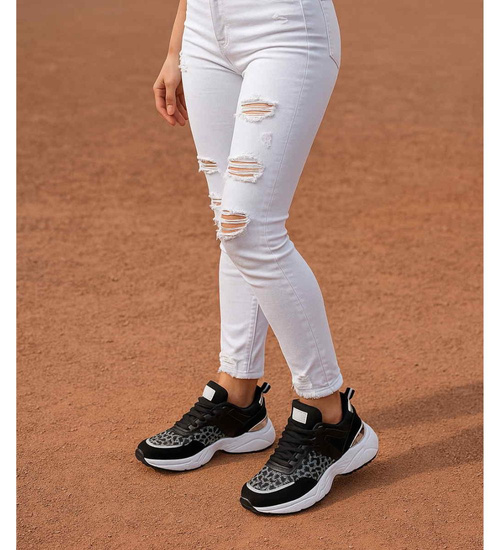 Wiązane damskie czarne obuwie sportowe /G4-1 15797 T293/