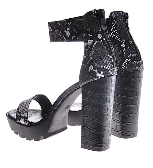 Czarno białe kobiece sandały na obcasie /G13-1 12075 T393/