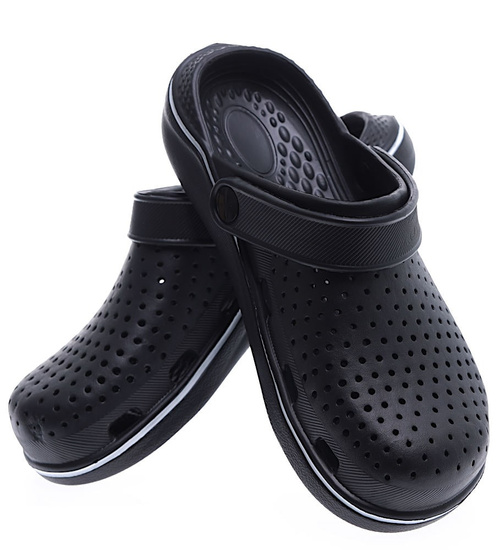 Kryte czarne klapki na basen /F7-1 15523 S192/