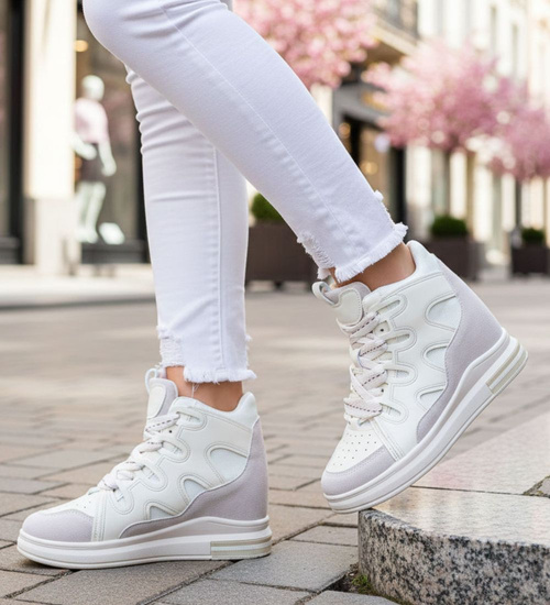 Beżowe trampki na koturnie /F8-3 15778 D430/