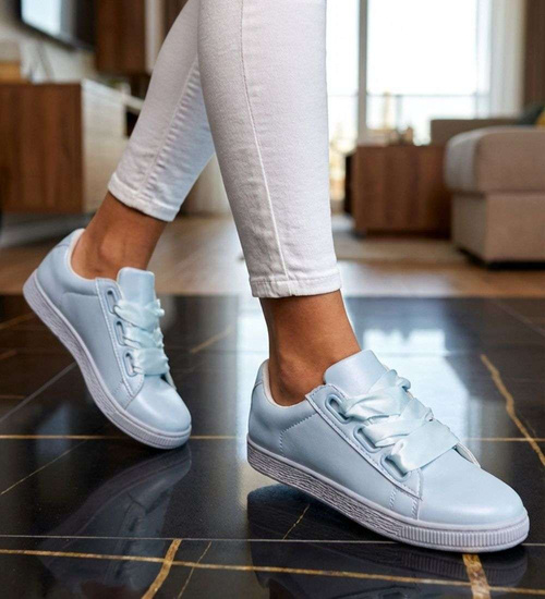 Wiązane trampki damskie pastelowe Baby Blue /A3-3 17510 W192/