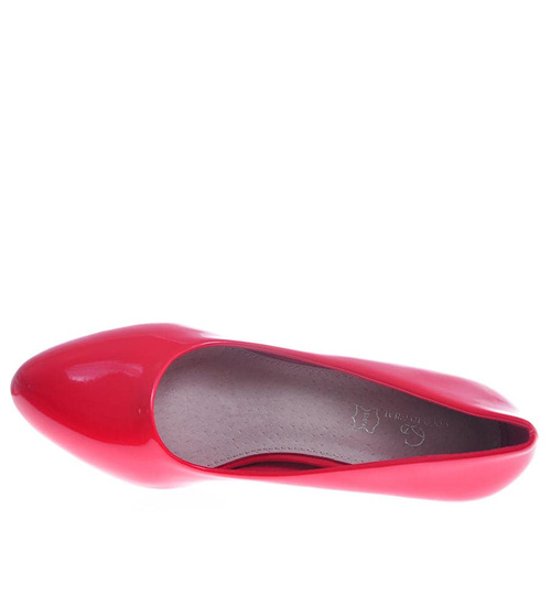 Czerwone czółenka damskie na grubszej szpilce /G13-2 10521 S486/