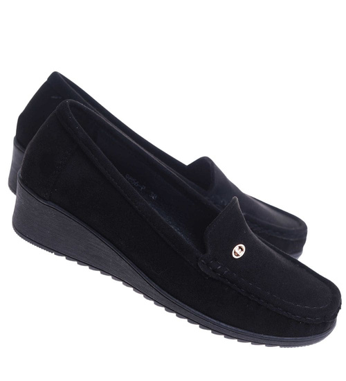 Czarne czółenka na niskim koturnie /F6-3 17666 W333/