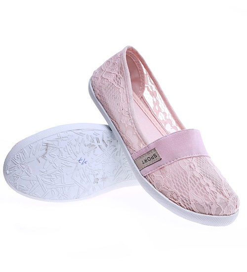 Przewiewne damskie tenisówki slip on z koronki Różowe /G9-2 14550 S154/