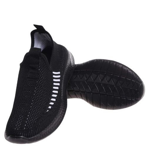 Wsuwane chłopięce buty sportowe Czarne /E4-2 17991 T189/