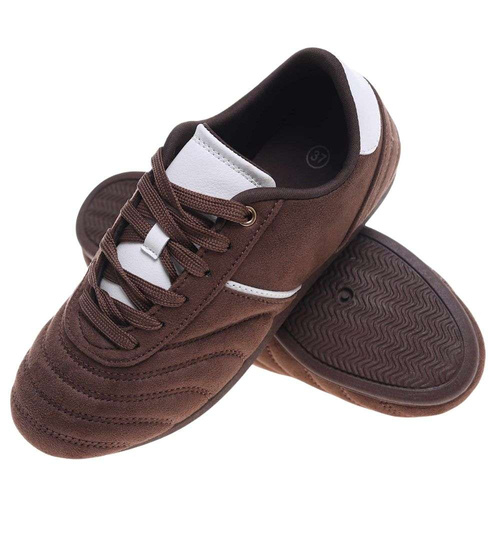Czekoladowe sneakersy damskie zamszowe /B4-3 18799 W282/