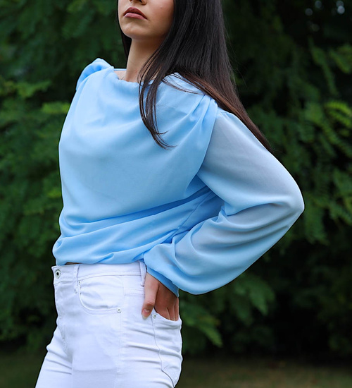 Błękitna elegancka bluzka oversize /H UB763 S198/