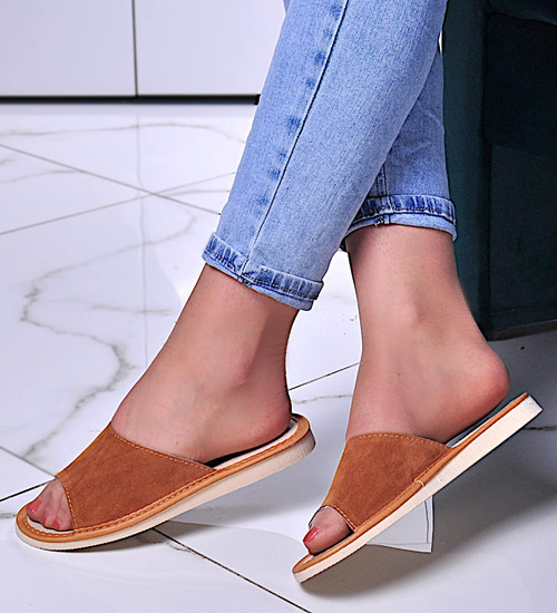 Profiolowane klapki domowe z naturalej skóry /F3-1 10716 H154/