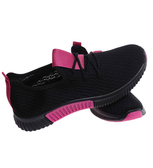 Damskie czarne buty sportowe w dużym rozmiarze /F8-2 18107 T281/