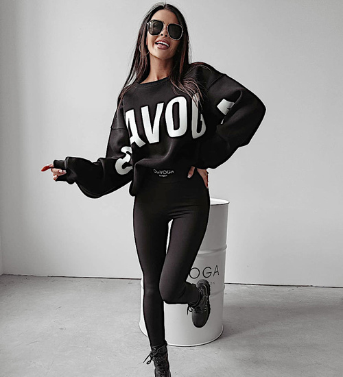 Klasyczna czarna bluza Olvoga /H UB724 L183/