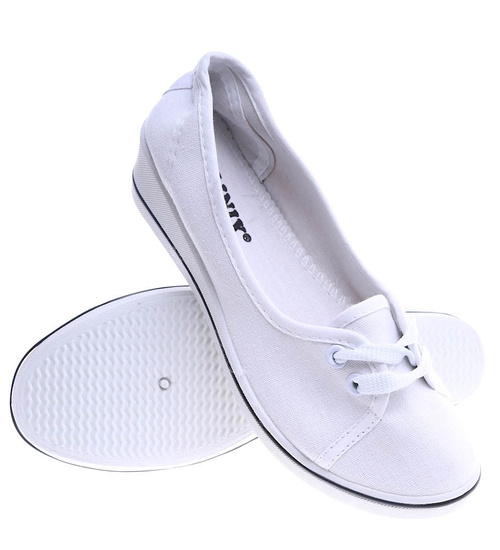 Białe tenisówki na niskim koturnie /B4-2 14289 T136//