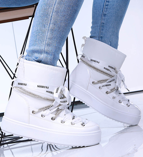 Grubo ocieplane białe śniegowce damskie /C4-1 15374 T432/