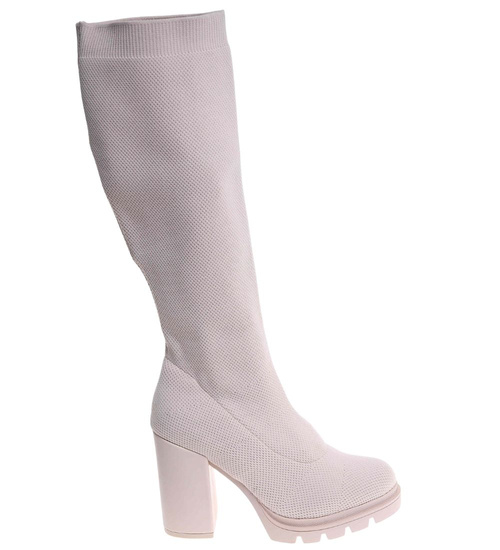 Elastyczne beżowe kozaki na obcasie /E7-2 18617 T2/