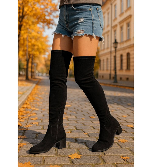 Czarne kozaki muszkieterki na obcasie /E6-2 18257 W588/