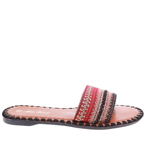 Płaskie klapki damskie z azteckim wzorem Black /B4-2 16354 G079/