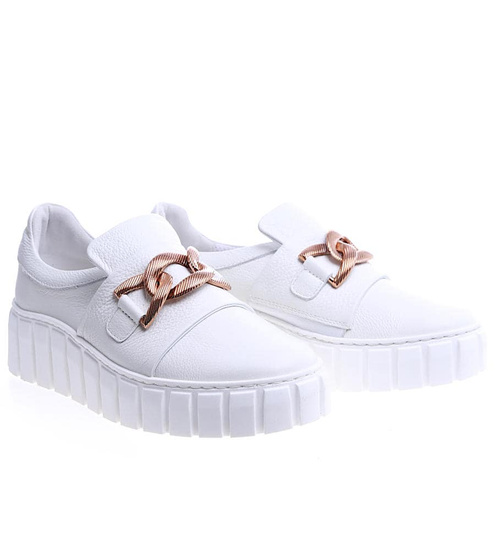 Skórzane półbuty damskie białe na platformie /D7-3 13606 N196/