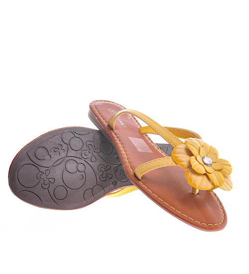 Żółte klapki japonki na płaskim obcasie /F8-3 11938 T097/