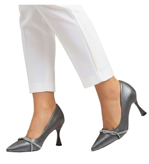 Czarne szpilki buty damskie do biura /G4-3 15909A T157/