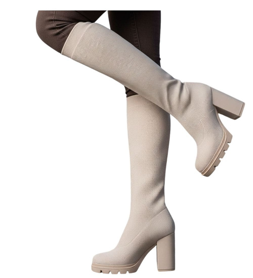 Elastyczne beżowe kozaki na obcasie /E7-2 18617 T2/