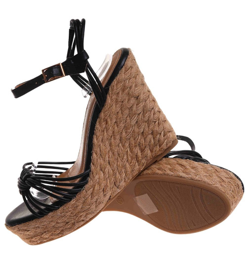 Sandały damskie na koturnie i platformie Czarne espadryle /B4-3 17873 G187/