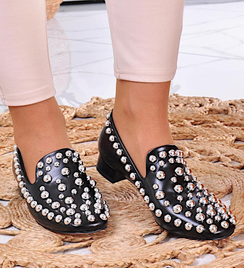 Czarne damskie półbuty  /F4-2 10979 T292/