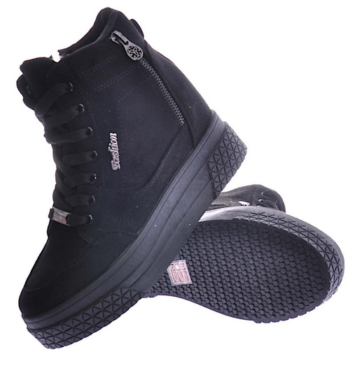 Czarne zamszowe sneakersy na koturnie i platformie /G13-1 12449 T730/