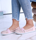 Przewiewne damskie tenisówki slip on z koronki Różowe /G9-2 14550 S154/
