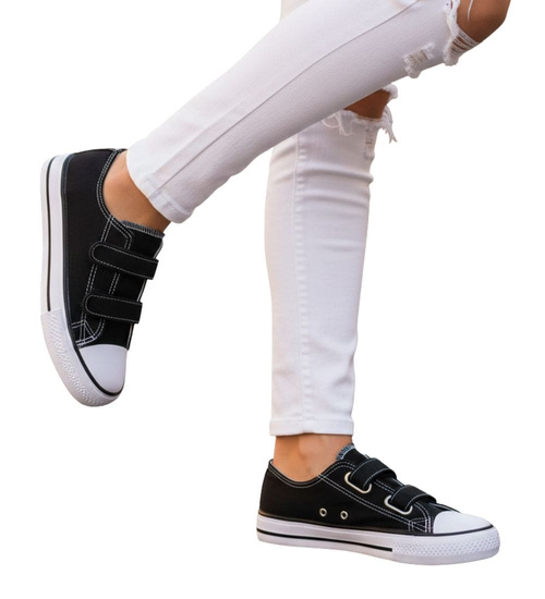 Czarne tenisówki dla dziewczynki na rzepy /E7-2 18637 T286/