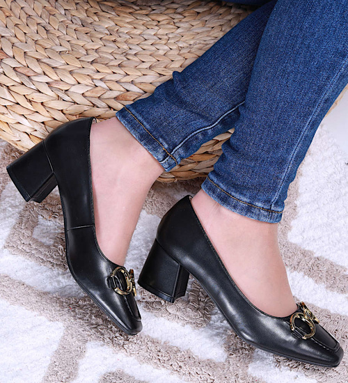 Kobiece czarne czółenka damskie na klocku /G1-3 15250 T293/