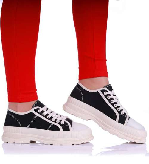 Sznurowane czarne trampki na platformie /G5-3 13687 S297/