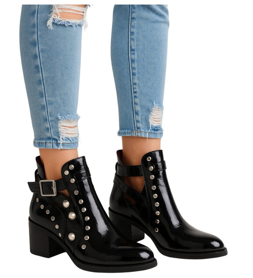 Czarne botki lakierowane na niskim obcasie /F2-1 15233 T187/