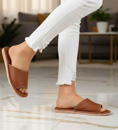 Brązowe klapki z naturalnej skóry Premium /G7-1 11322 S232/