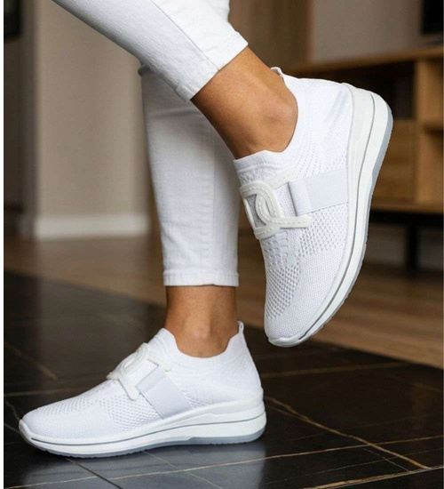 Damskie buty sportowe wsuwane białe sneakersy /C4-1 17112 W102 +h2/