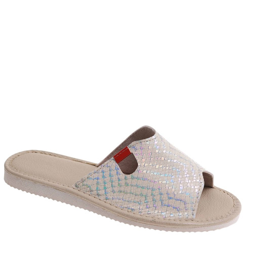 Odkryte kapcie damskie Złote /E7-1 17644 S165/