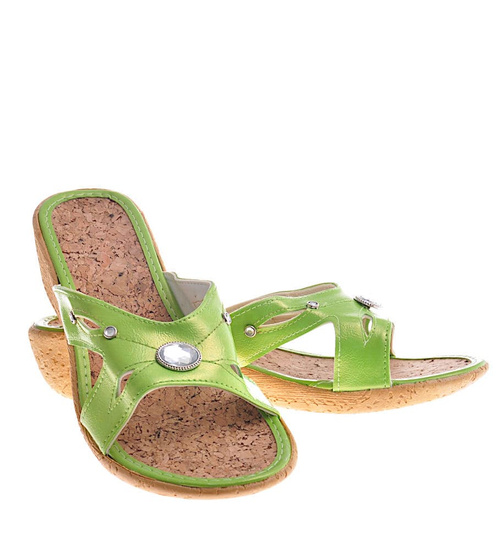 Zielone klapki na koturnie /B4-1 12193 T004/