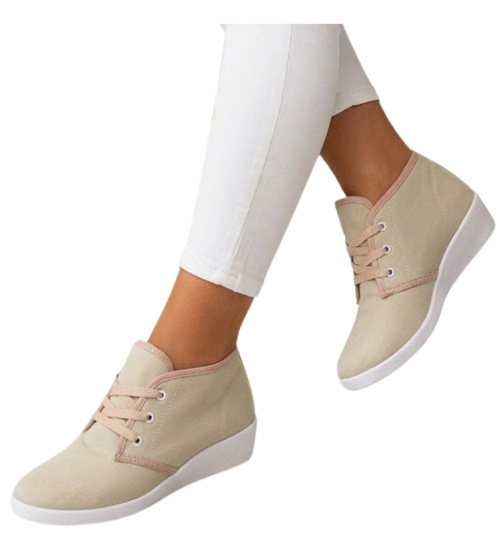 Sznurowane beżowe trampki na niskim koturnie /B1-3 11147 S193/