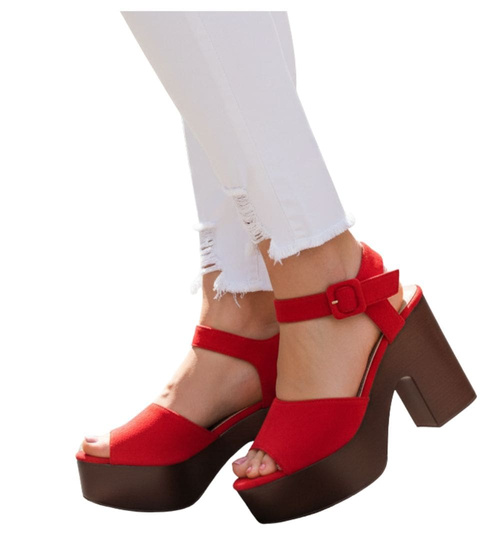 Czerwone damskie sandały na platformie /G6-3 13105 T192/