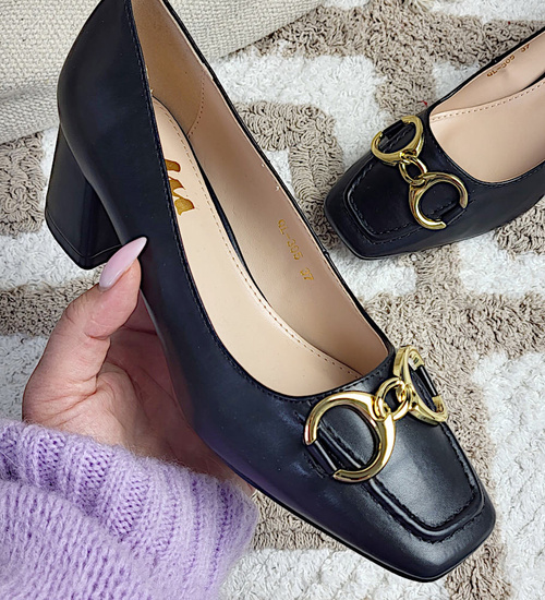 Kobiece czarne czółenka damskie na klocku /G1-3 15250 T293/