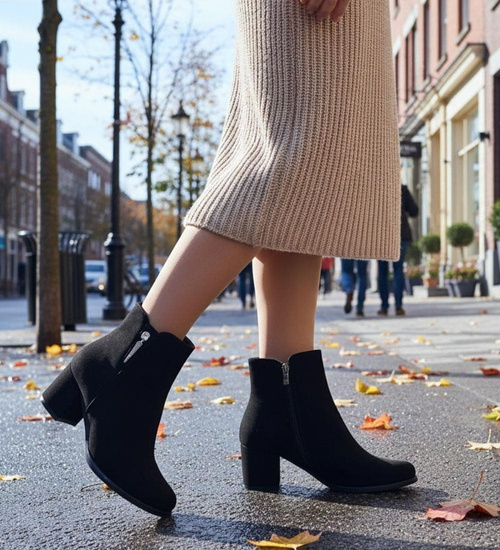 Wizytowe czarne botki damskie na obcasie /E9-2 18542 W4/