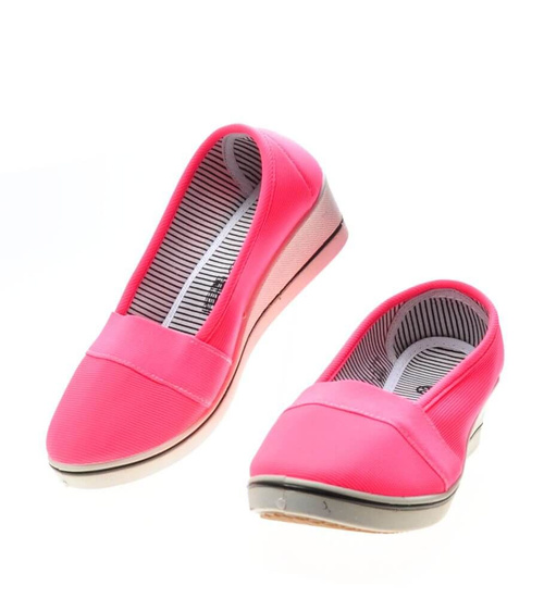 Dziecięce trampki na niskim obcasie Różowe /F9-1 4818 S089/