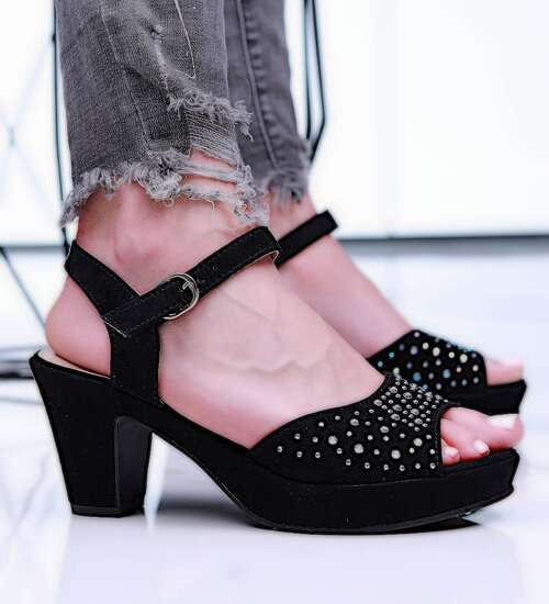 Czarne damskie sandały na słupku i platformie /F6-1 16075 G283/