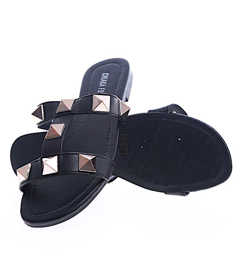 Czarne płaskie klapki damskie z piramidkami /A8-3 13553 T191/