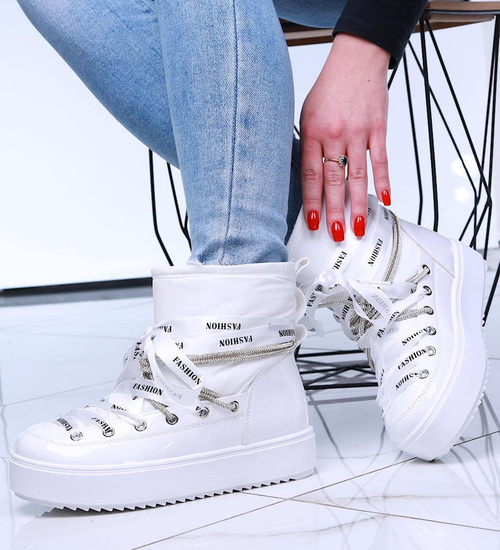 Grubo ocieplane białe śniegowce damskie /C4-1 15374 T432/