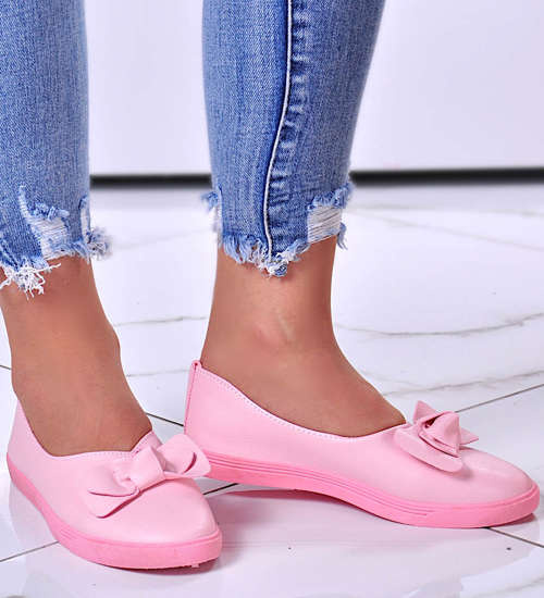 Różowe wkładane trampki slip on z kokardą /B6-2 10833 S190/